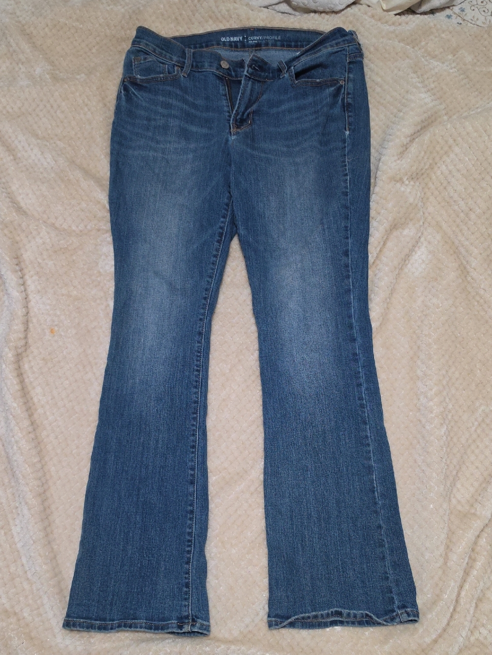 Old Navy Curvy Profile Mid-Rise  Flare Jeans ~ Dark Blue | Women's: 8